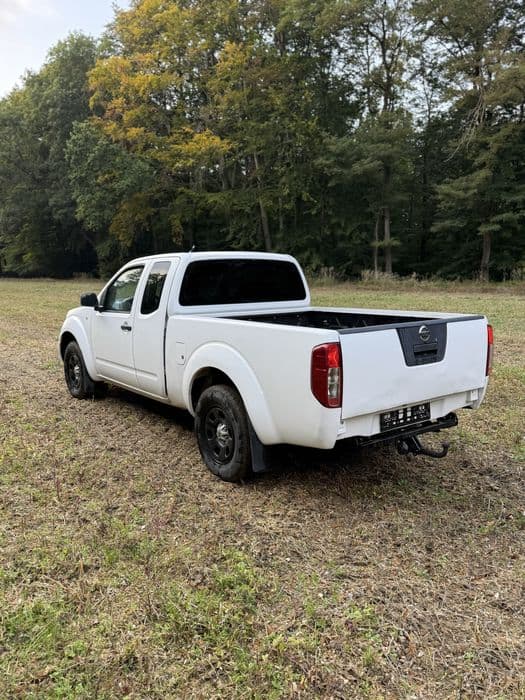 Nissan Navara Pick Up 2,5 dci Zadbana Ciężarowa