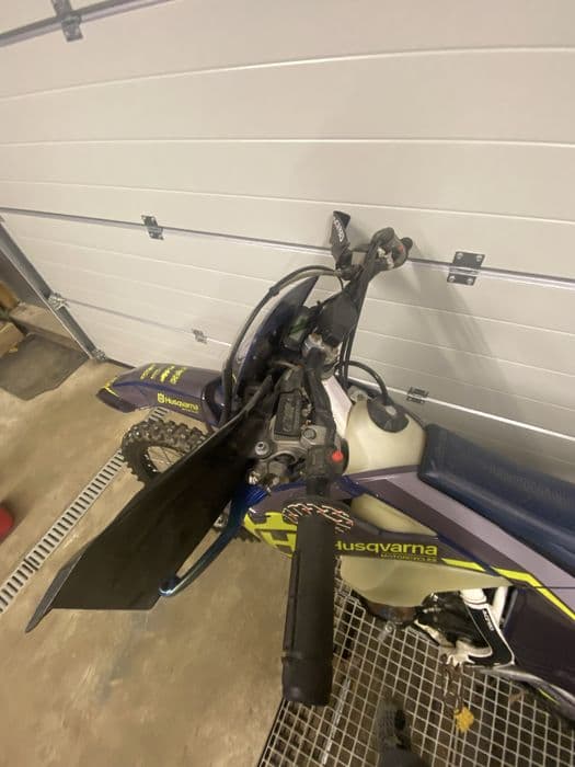 Husqvarna fe250i 2017