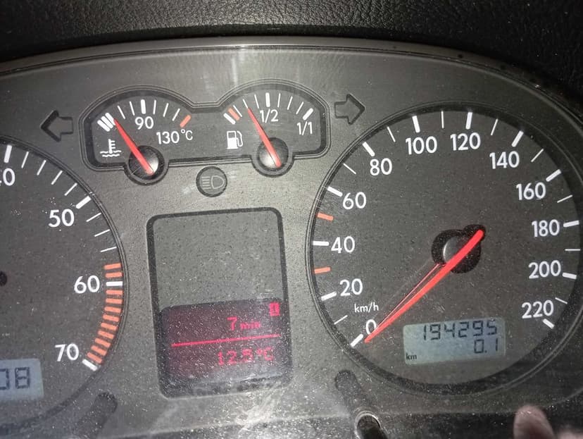 Vw Golf  Specjal edition*Benzynka Klima! Perfekcyjny! Możliwa zamiana!