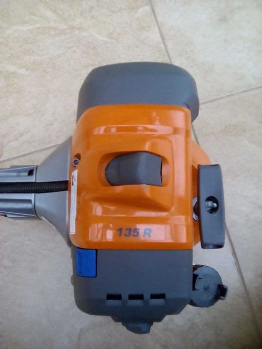 Kosa spalinowa Husqvarna 135R +  druga do naprawy gratis