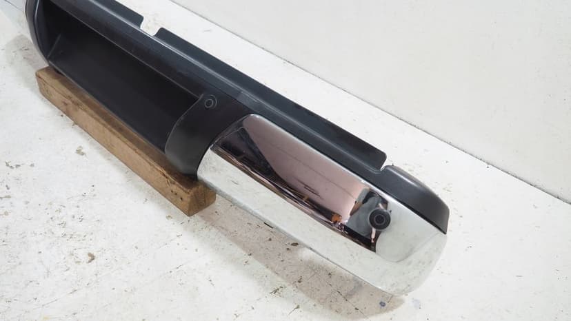 renault alaskan nissan navara d23 np300 zderzak tył tylny 850304kj0b