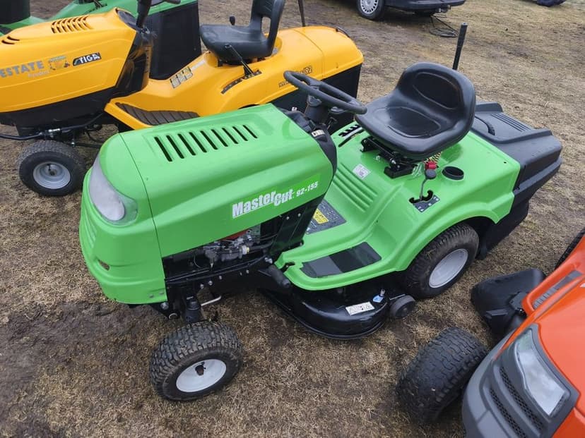 Kosiarka traktorek Husqvarna viking stiga