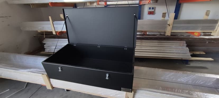 Aluminiowy Bagażnik dachowy Land Rover Defender pickup taeardrop  zabu