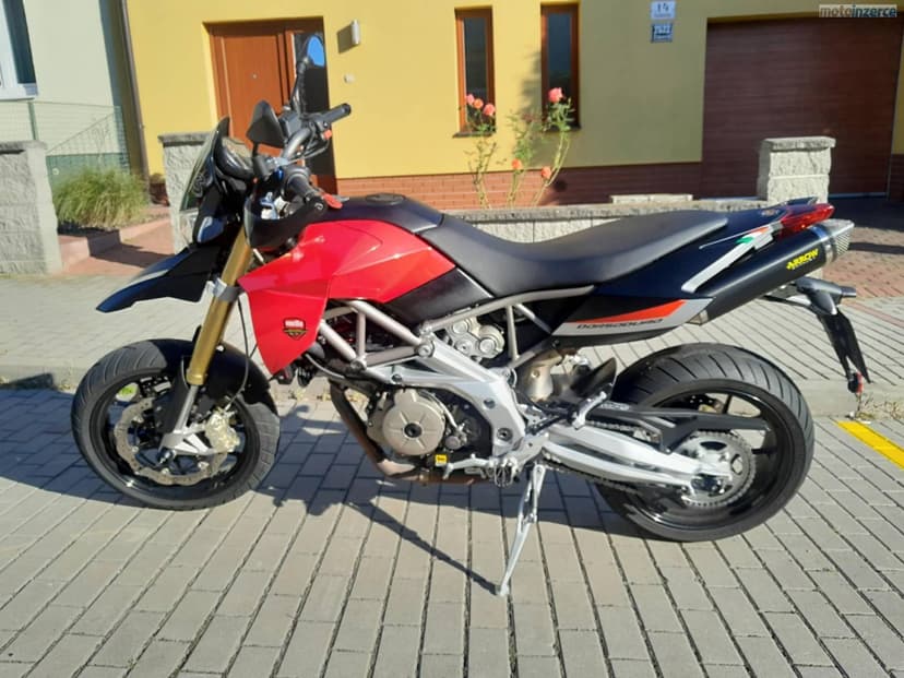 Aprilia Dorsoduro 750