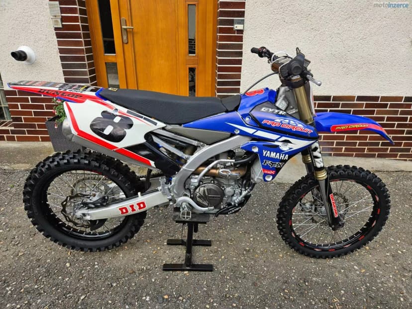 Yamaha YZ 450 F