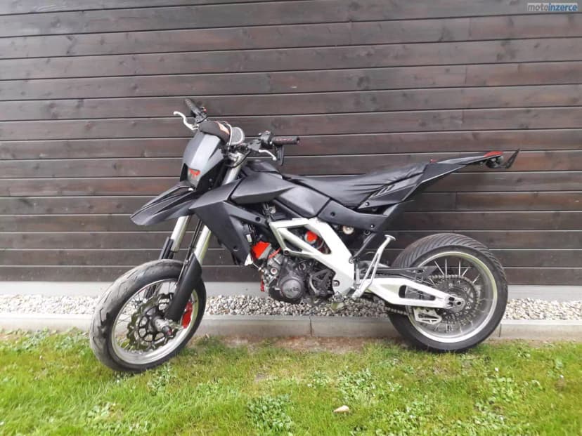Aprilia SXV 550