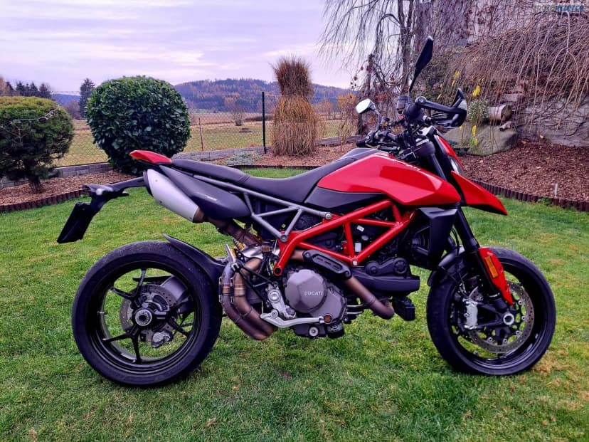 Ducati Hypermotard 950