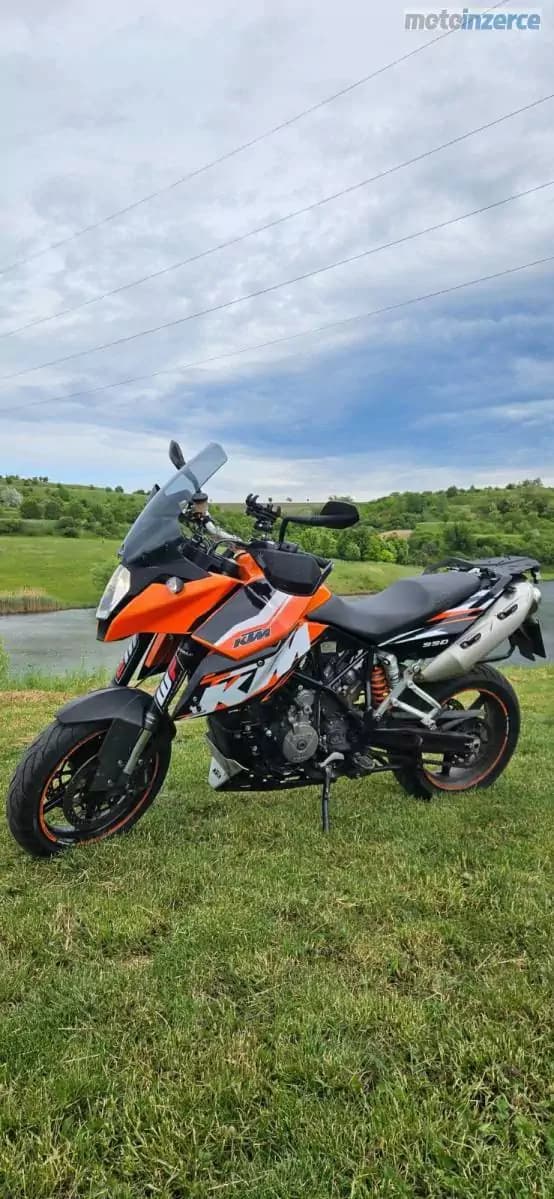 KTM 990 Supermoto T