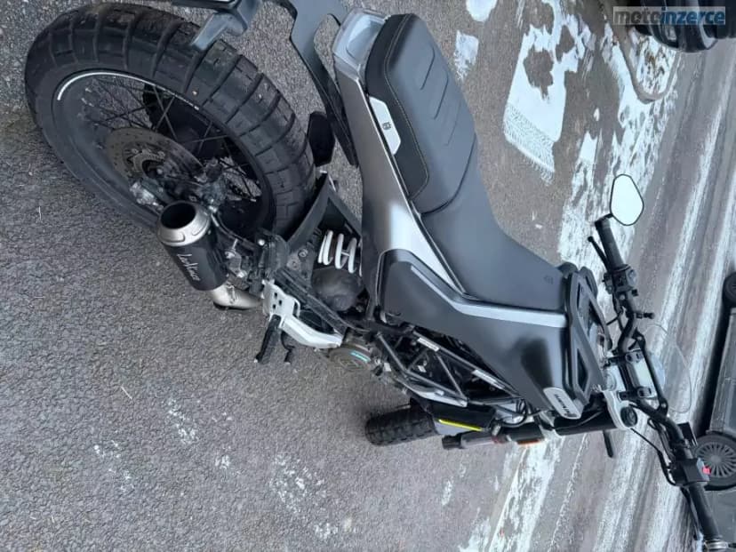 Husqvarna Svartpilen 125