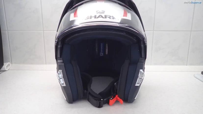 Přilby: Shark, vel. XL