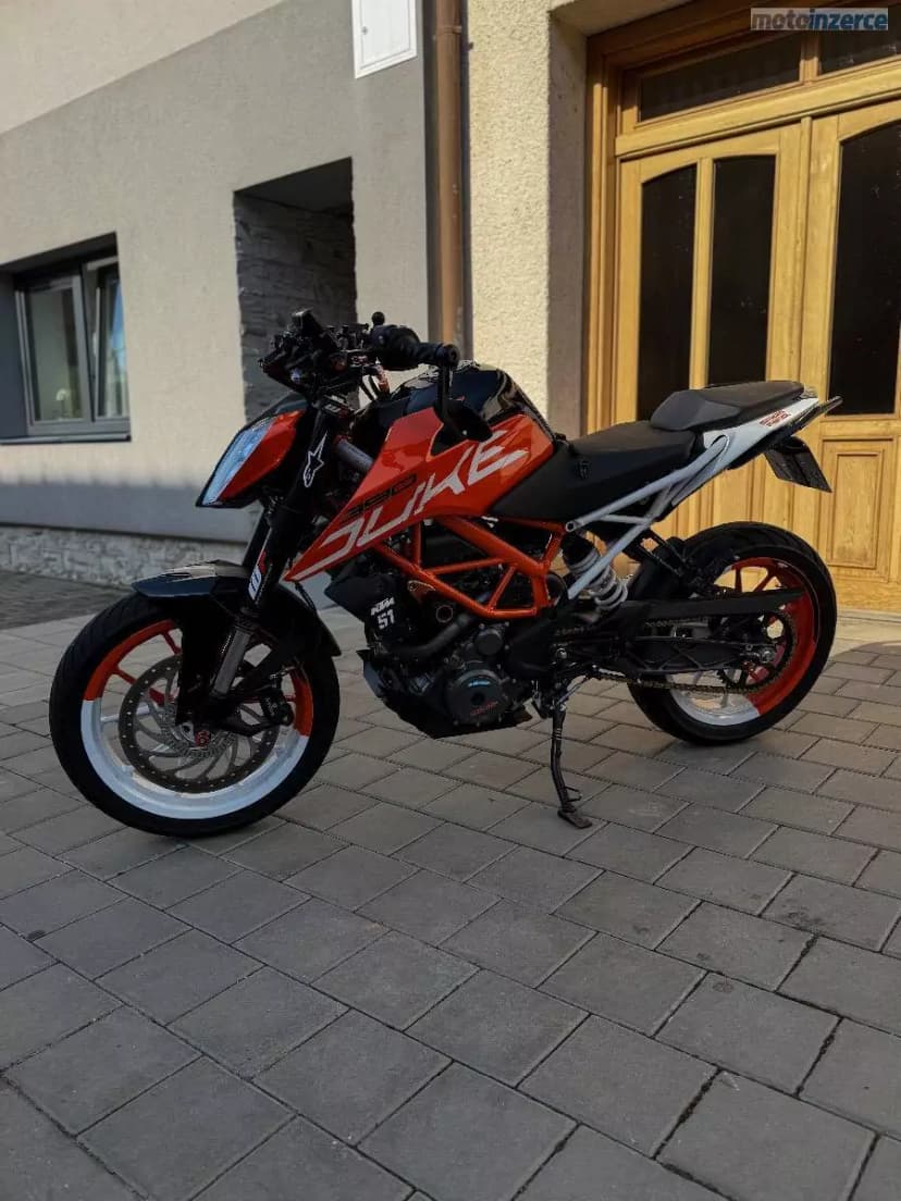 KTM 390 Duke