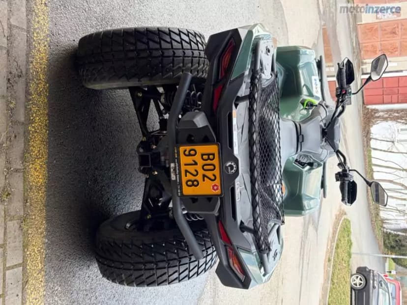 CAN-AM Outlander 650 EFI