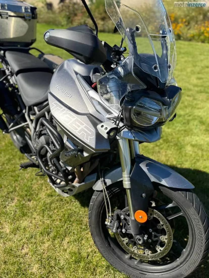 Triumph Tiger 800 XR