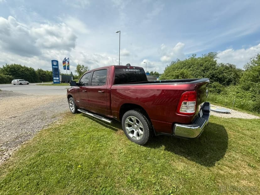 Dodge RAM 1500 5,7 HEMI