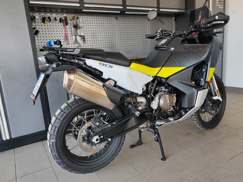 Husqvarna 901 Norden