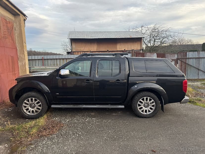 Prodám na Nissan Navara  D40 3,0 nafta rv11