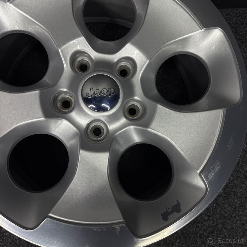 1x 5x127 18” JEEP WRANGLER