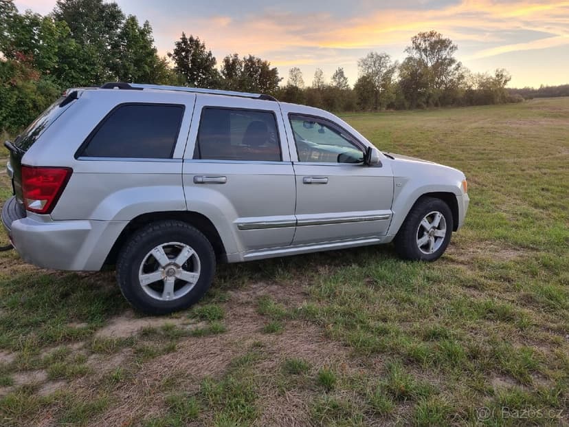 Prodam Jeep Grand Cherokee WH 3.0 crd Overland