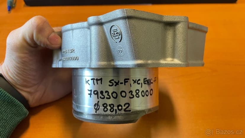 Prodám originální válec KTM sx-f, XC, EXC 350, Husqvarna