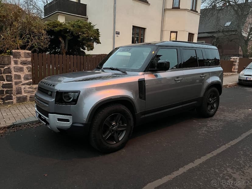 Land Rover Defender 110 SE D250 AT MY23