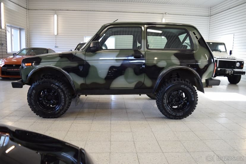 Lada Niva 1.7i BRONTO PAKET LUXE 8 000 km 4x4 rv 2021-DPH