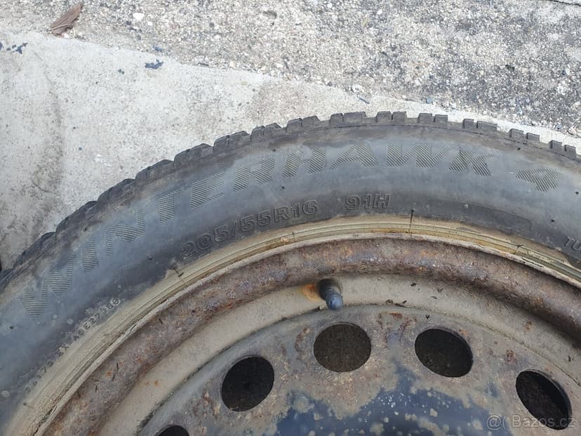 16" 4x108 zimní komplet Citroen Peugeot + 205/55/16 8mm