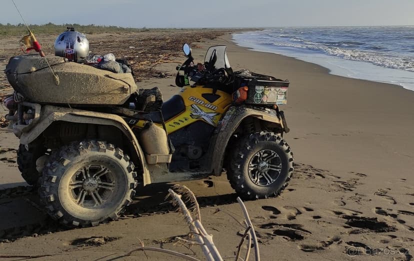 Přední kufr na čtyřkolku na velké expedice Can-Am G1