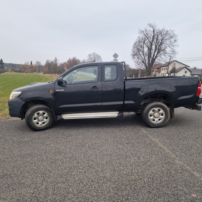 Toyotta Hilux Extra Cup