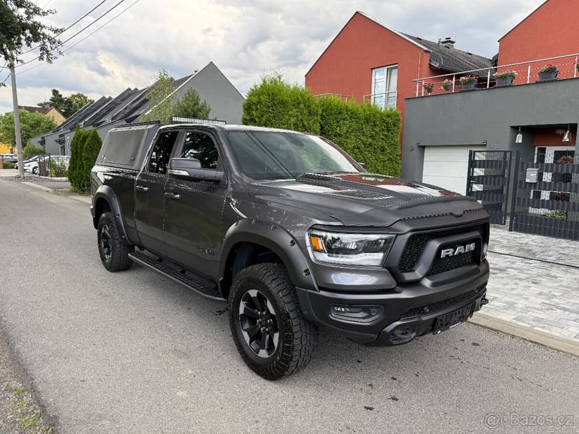 DODGE RAM REBEL HEMI HARDTOP OFFROAD PAKET
