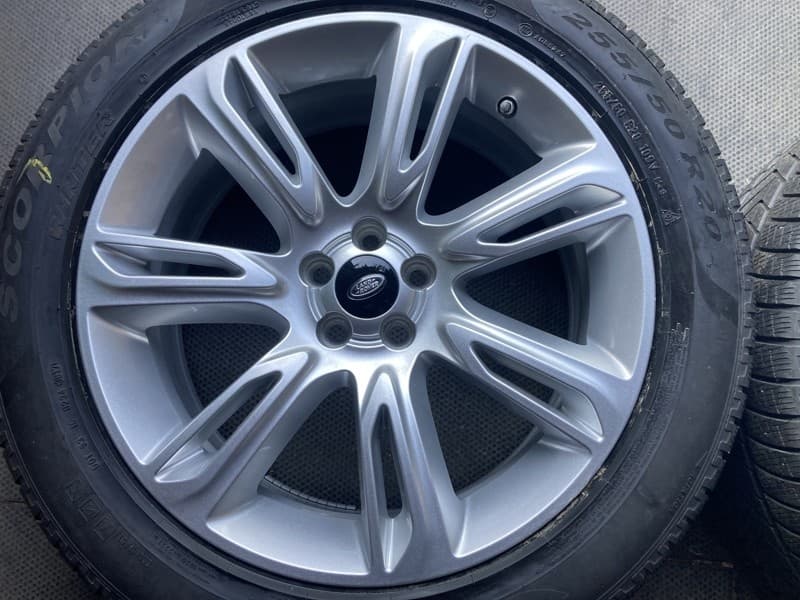 Alu kola RANGE ROVER VELAR zimní PIRELLI 255/50R20