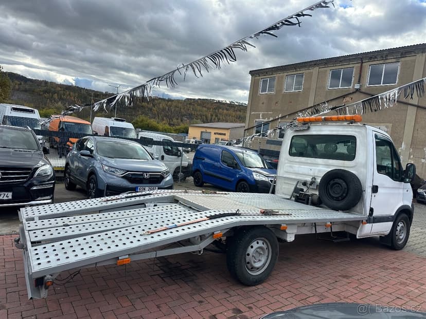 Opel Movano 2,5tdi (diesel), 6kvalt manual,odtahovka do 3,5t