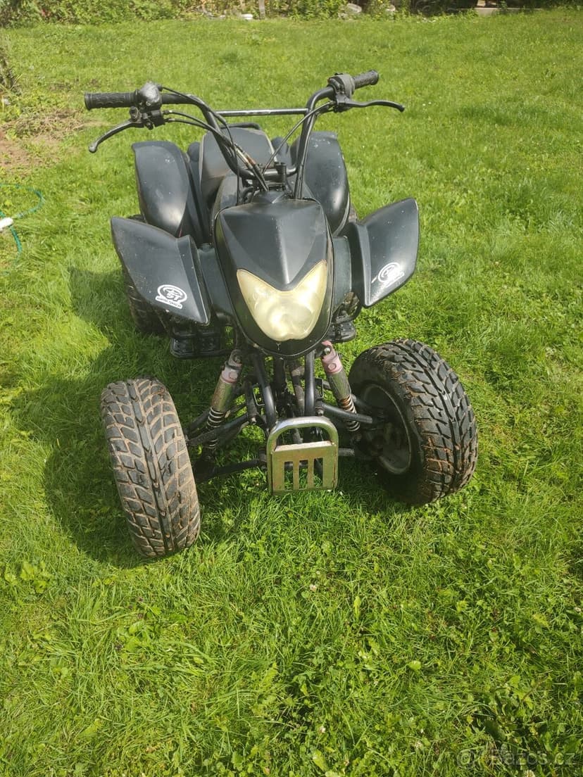 Prodám čtyřkolku 200ccm