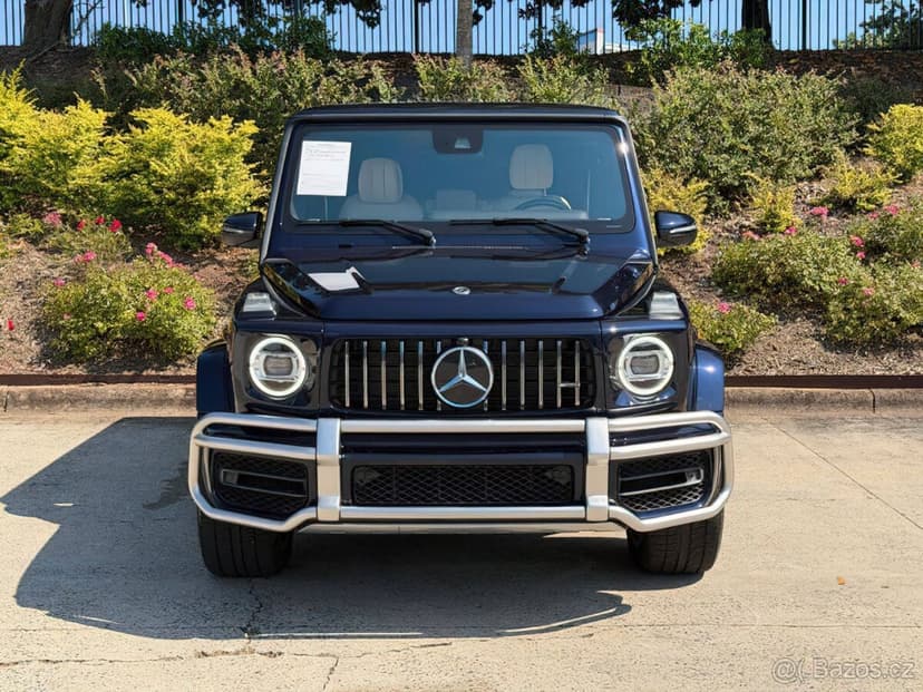Mercedes-Benz G-Class AMG G 63 4.0L V8 (2022)