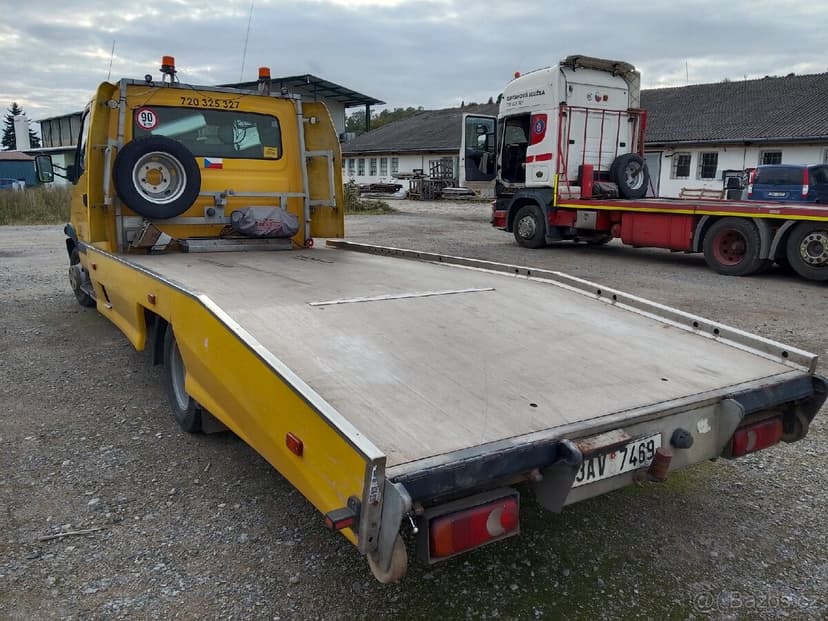 Renault mascott odtahový speciál