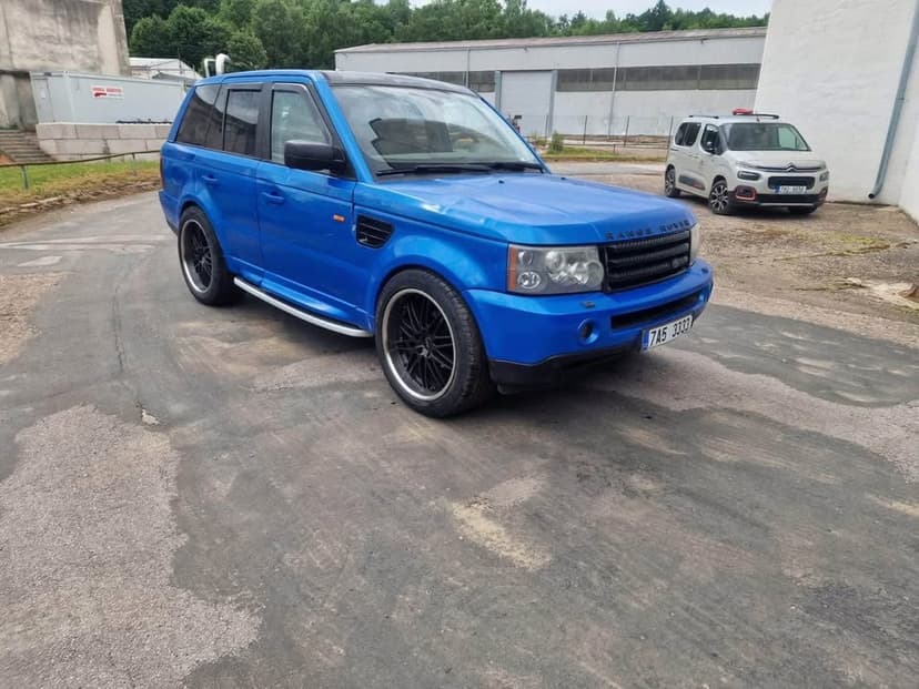 Range rover 2.7d sport R.v 2007, bez stk, vadný 1 vstrik, je
