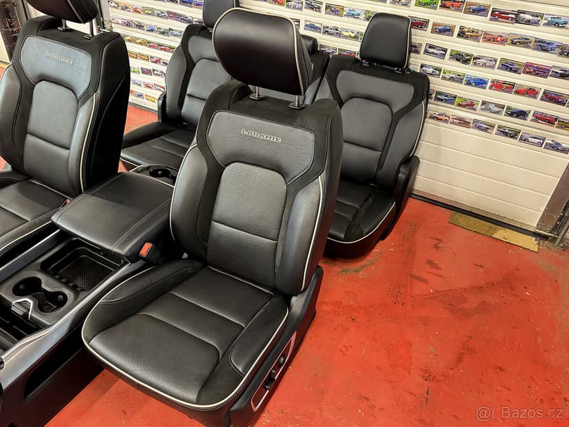 Kožená sedadla Dodge RAM 1500 5. generace 2019-2024 - LARAMI