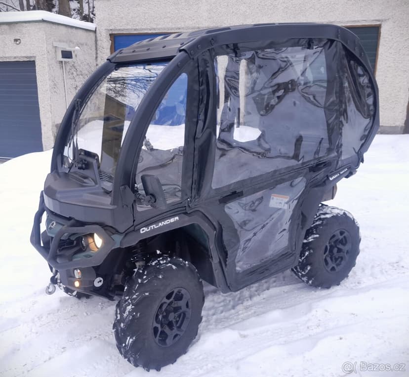 Can-am Outlander MAX 650 v provedení Papamobil