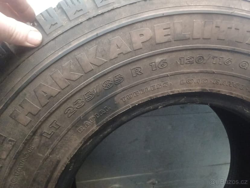 Zimní pneu, Nokian Hakkapelita, 235/85 R16