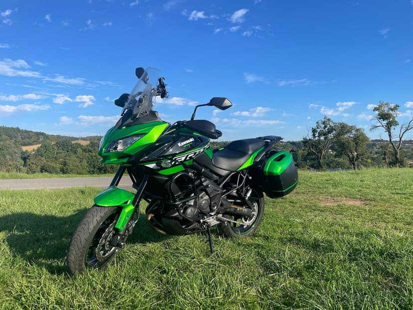 Kawasaki Versys 650, model 2018, zelená