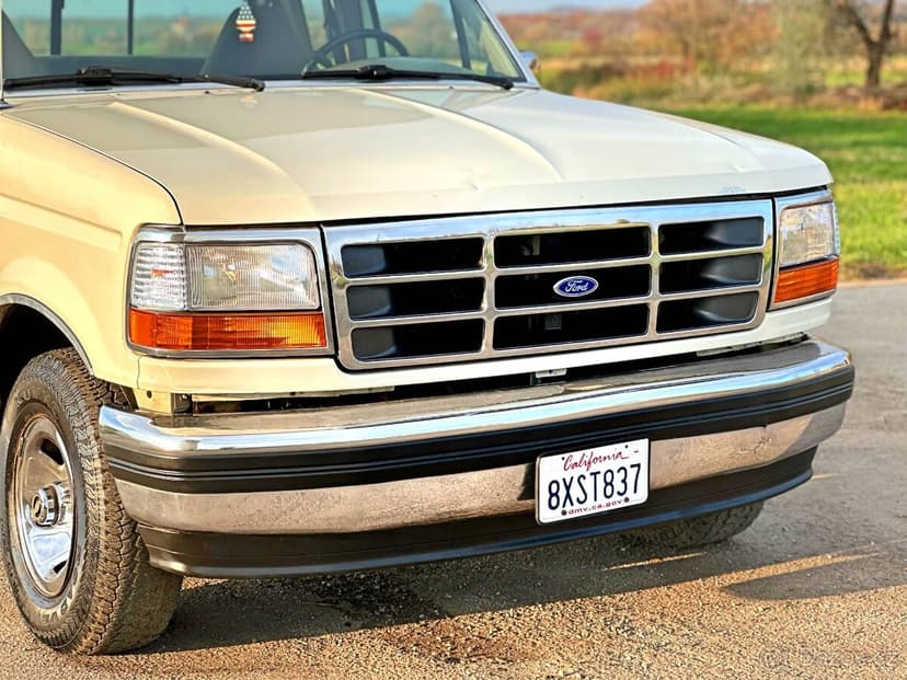 1995 Ford F-150 5.8 V8 | 4x4 | XLT | 110k mil