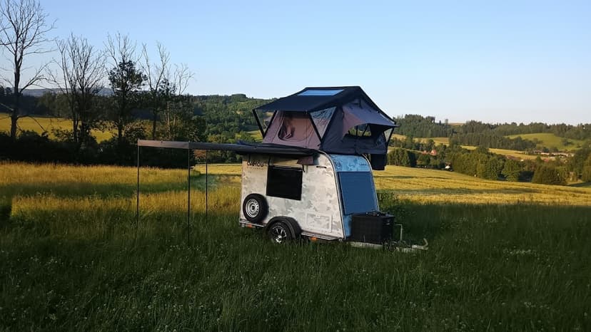 CAMOU minicamper / minikaravan až pro 4 osoby