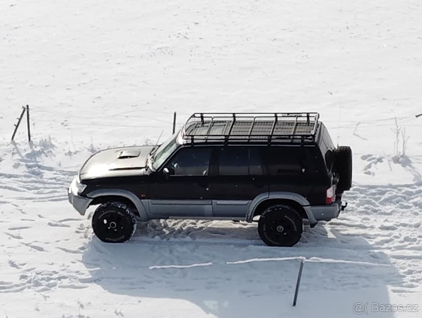 Zahrádka Nissan Patrol y61 wagon