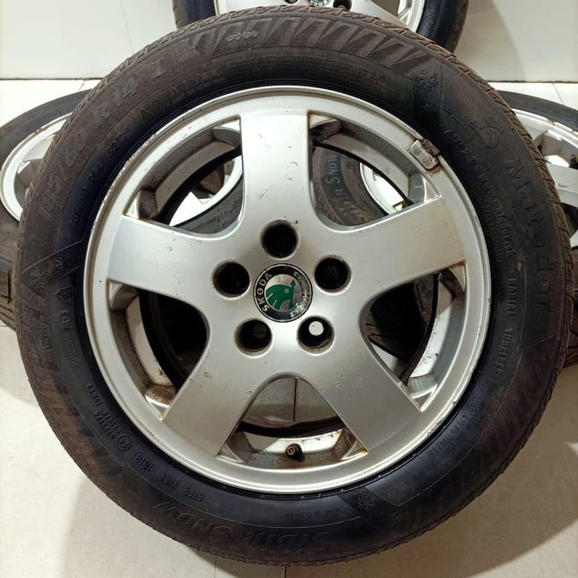 15" ALU kola – 6x139,7 – FORD Maverick (HUMMER, NISSAN, ISU