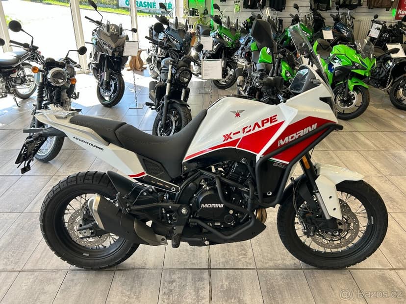 Moto Morini X-Cape 650 2025 - sada kufrů zdarma