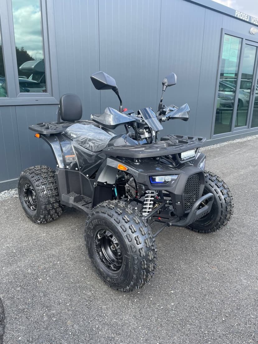 Dětská čtyřkolka Piranha Veyron 125cc Carbon model 2026