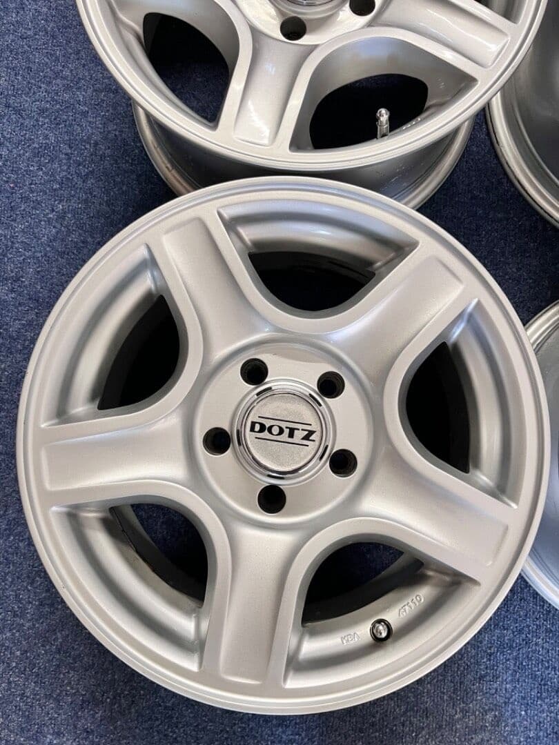 5x114,3 R15 alu disky Jeep Cherokee - TOP STAV