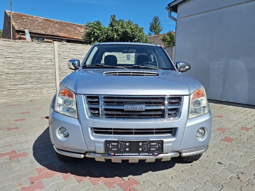 Isuzu D-Max, 3,0TDi,120kW,automat,redukce,4x4,tažné na 3t