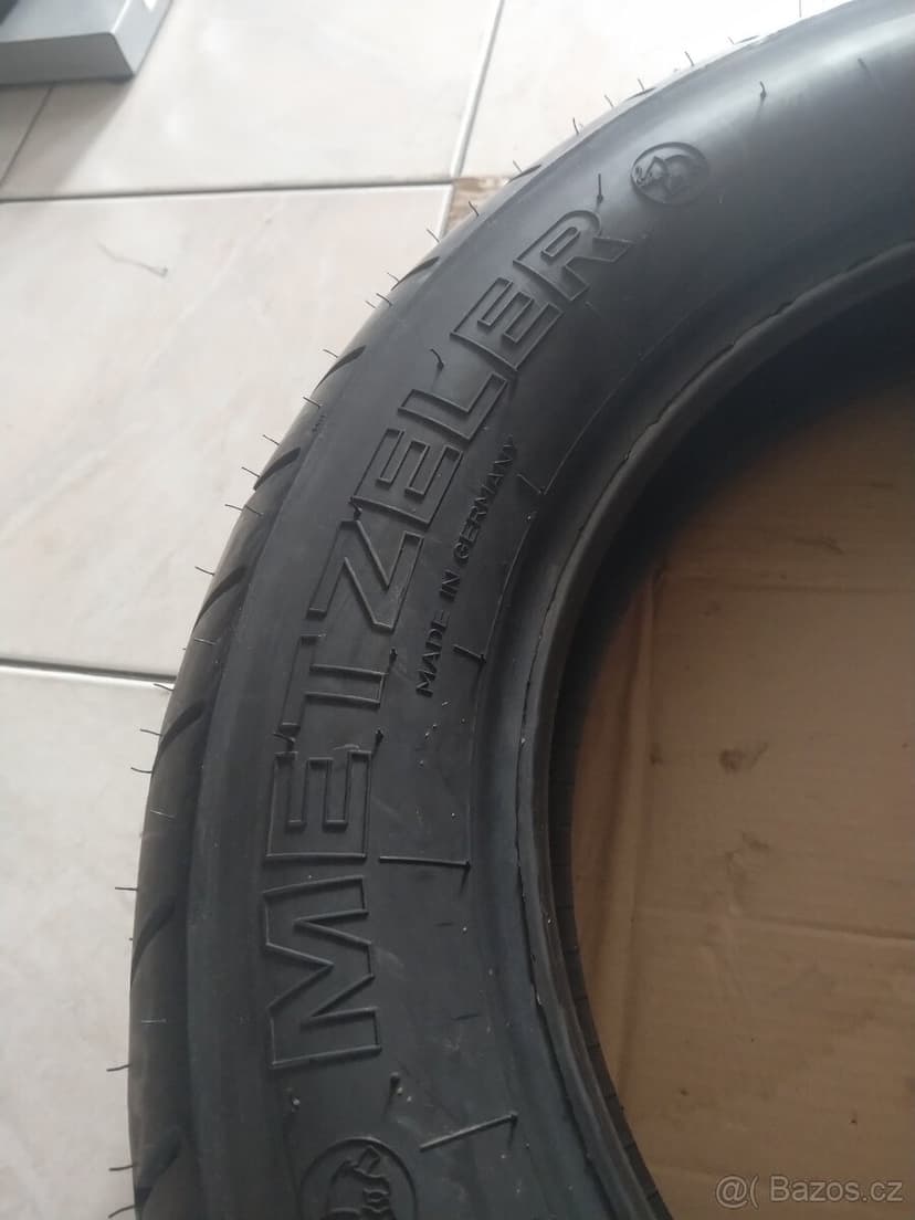 Pneumatiky na motorku