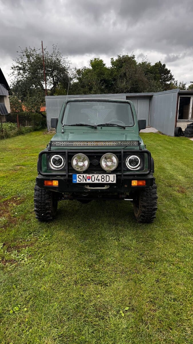Suzuki samurai