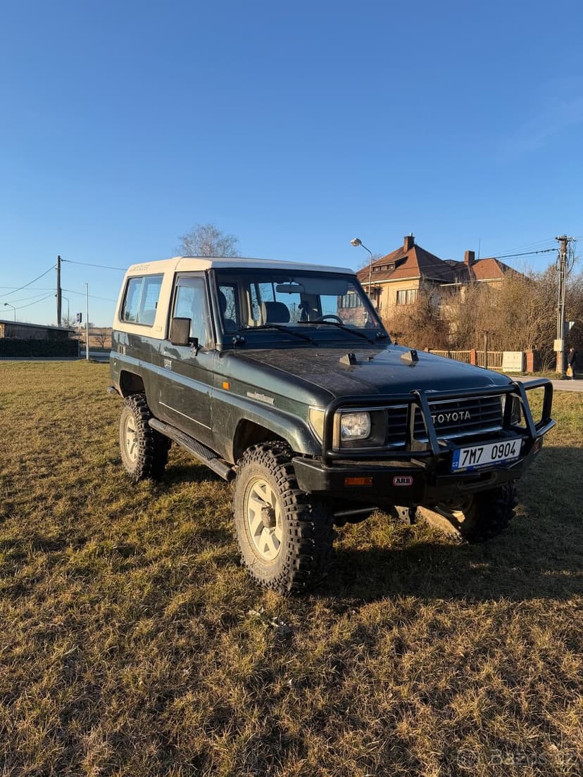 Toyota Land Cruiser KZJ 73